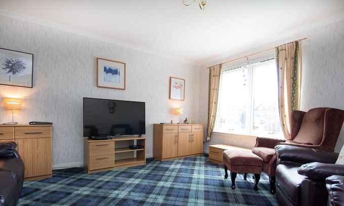 Pitlochry Apartment | Exceptional Ground Floor Apartment in Pitlochry Centre