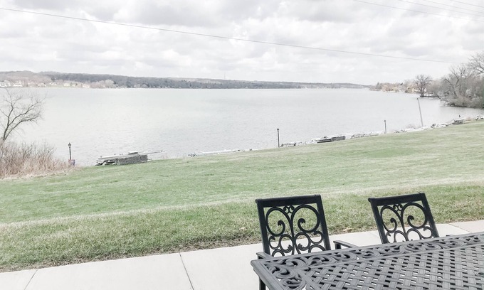 Lake Geneva Condo | Relaxing Lake Geneva Villa with Pool and Spa Amenities!
