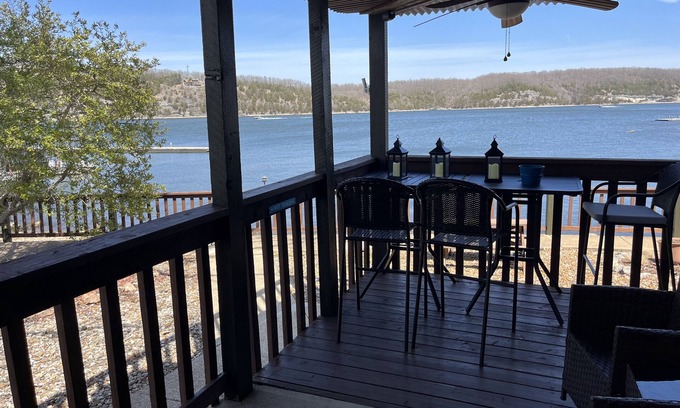 Lake of the Ozarks Condo | Convenient Ground Level Unit with Pool and 180° Views
