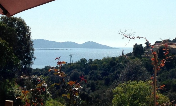 Pietrosella Villa | Seaside Villa PIETROSELLA with Garden and Pool Access
