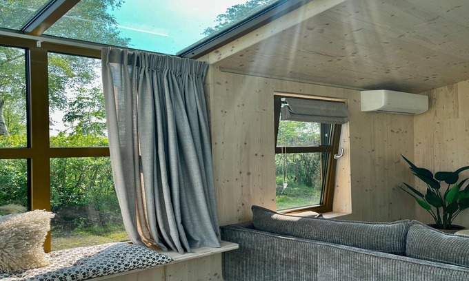 Scherpenzeel House | Group Accommodation for 36 Guests