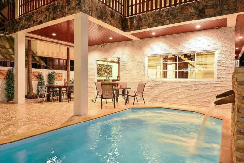 Nanai Road Villa | Ideal Group Getaway at Patong House with Pool & Family Fun