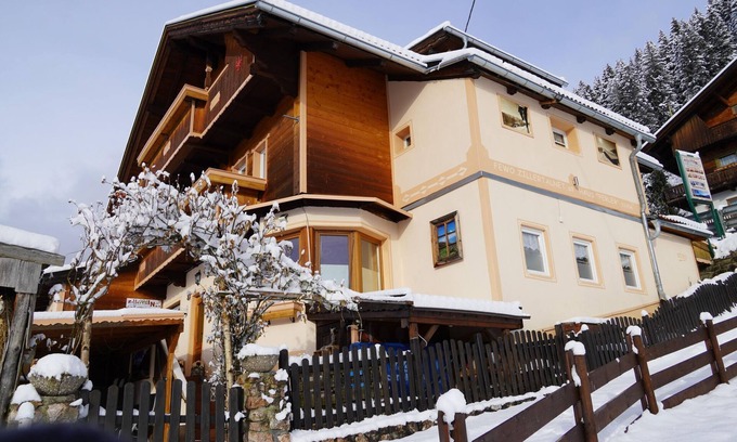 Hippach-Schwendberg Apartment | Dreamy Views Await at Group Holiday Home in Hippach