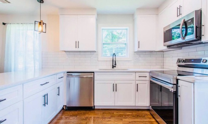Atlanta House | Grove Park: Newly Renovated Home Near Midtown Atlanta