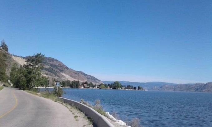 Okanagan-Similkameen House | Lakefront Getaway: Grumpy's Suite for Families