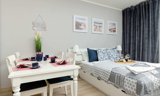 Pobierowo Apartment | Oceanfront Apartment with Balcony at Grunwaldzka 6B/004