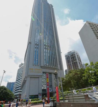 East Huanshi Road Apartment | Family-Friendly Guangzhou Boman Apartment with Spa & Dining
