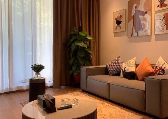 Haizhu Apartment | Discover Guangzhou Fangyuan Hotel: Family and Pet Friendly
