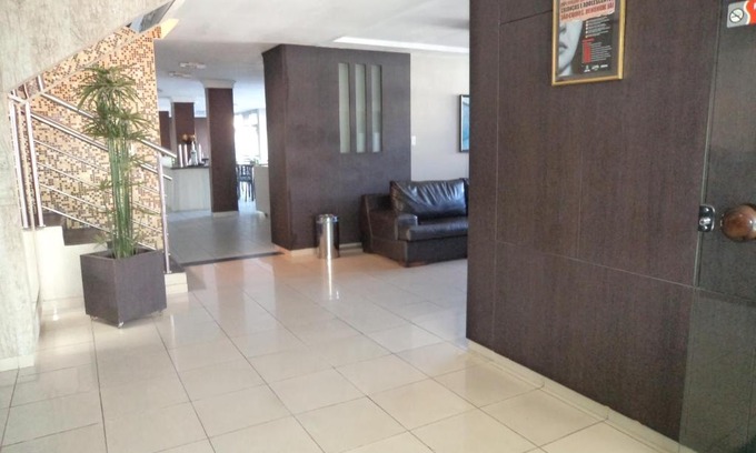 Centro Hotel | Budget-Friendly Guarany Hotel Express with Breakfast Included