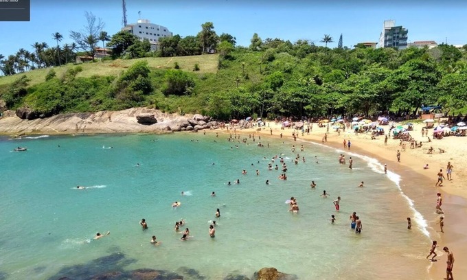 Meaipe Apartment | Experience Guarapari: Beachfront Getaway with Spa & Breakfast