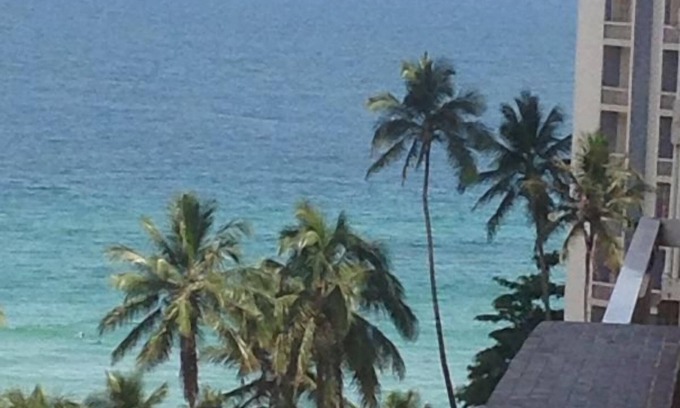 Pitangueiras Apartment | Stunning Guarujá Pitangueiras with Sea View & Beach Access