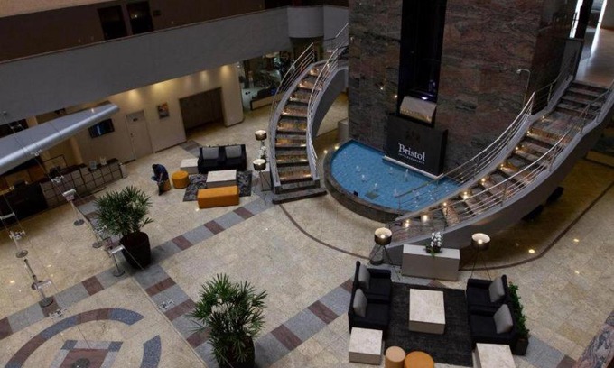 Guarulhos City Centre Apartment | Relax at Guarulhos Flats Services with Pool and Spa Access
