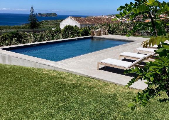 Ribeira das Tainhas House | Relaxing Oceanfront Stay at Guava Azores II - 9/10 Rating