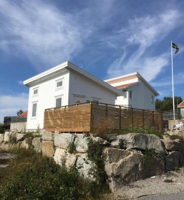 Stromstad Municipality House | Top-Rated Guest Haush Ånneröd with Kitchen Amenities