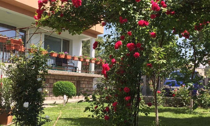Sofia House | Welcoming Guest House "Aleksandra" for Family Stays