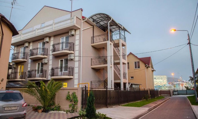 Verkhne-Imeretinskaya Bukhta House | Pet Friendly Guest House Alexandra - Rated 9/10 by Guests