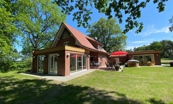 Emsbueren House | Pet-Friendly Guest House with Spa in Aa Valley, Germany