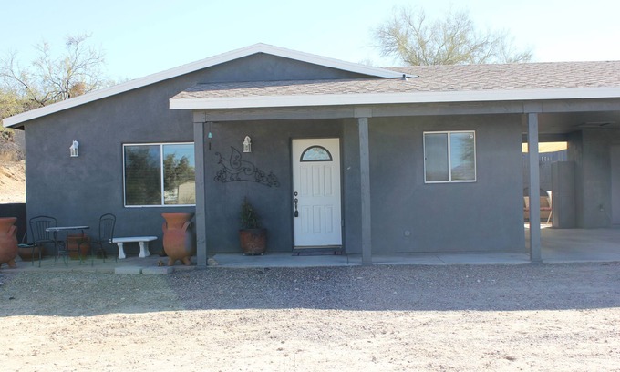 Rancho Catalina House | Cozy Guest House at Pusch Ridge Mountain with Family Amenities