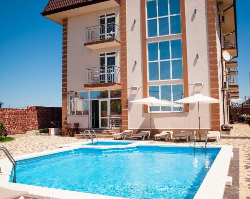 Anapa House | Cozy Guest House Beausoleil with Pool & Breakfast Included