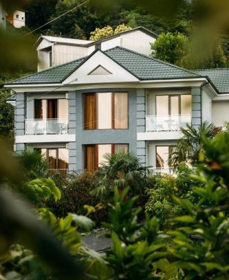 Khelvachauri Apartment | Experience Guest House Botanical Paradise with Ocean Views