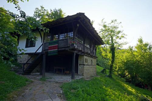 Bojentsi House | Comfortable Stay at Guest House Cana Mihova with Dining