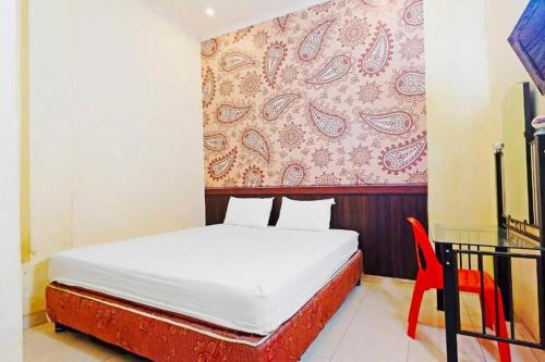 Palopo Hotel | Budget-Friendly RedDoorz Near GOR Lagaligo Palopo