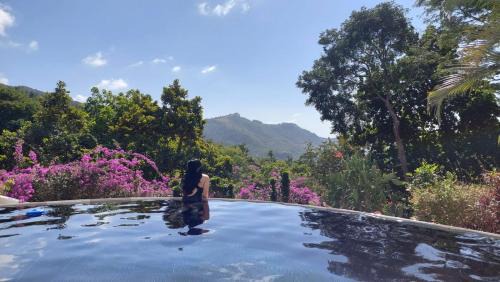 Altos del Maria Villa | Top-Rated Guest House in Altos del Maria Awaits You
