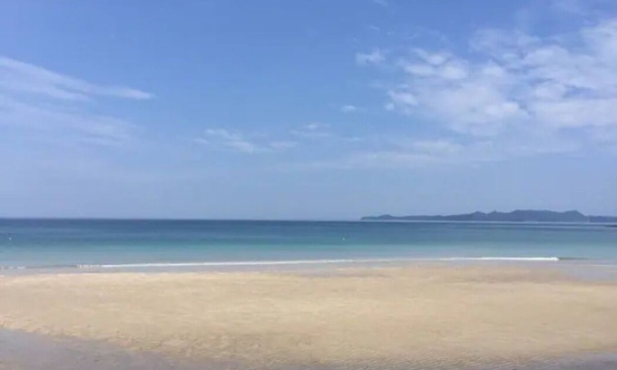 Nagashima House | Beachfront Guest House with Ocean View and Family-Friendly Amenities
