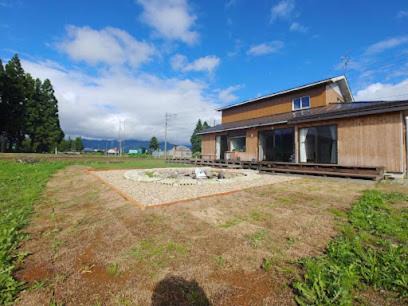 Inawashiro House | Cozy Guest House Inawashiro with Hot Tub & Breakfast