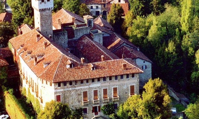 Saint-remy-de-provence Other | Guest Rated: 9.8 at Belvilla by OYO Castagnola
