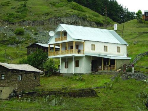 Omalo House | Guest House Kamsuri