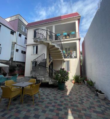 Kobuleti House | Guest House Leonardo