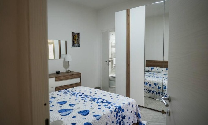 Frosinone Apartment | Beautiful Guest House Marittima - Family-Friendly Retreat