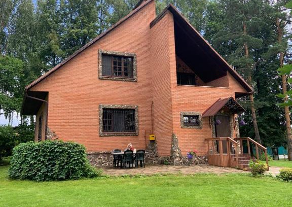 Misirevo House | Top-Rated Guest House Misirevo with Pool and Hot Tub