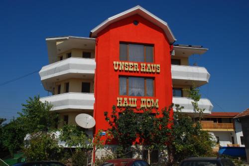Kavarna House | Top-Rated Guest House Nash Dom with Ocean View Amenities