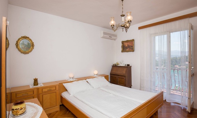 Kolocep Island House | Rustic Double Room at Guest House Oreb with Breakfast