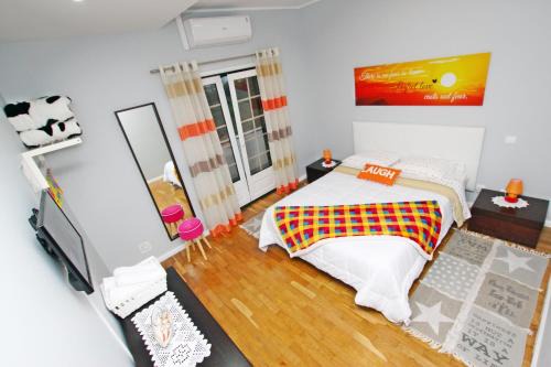 Vila Praia de Ancora House | Discover Guest House Pereira: Family-Friendly Retreat