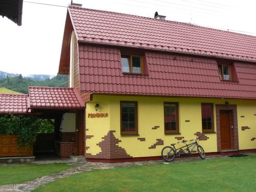 Lesnica House | Welcoming Guest House Pieninka with Hot Tub & Kitchen