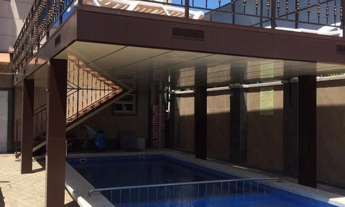 Anapa House | Inviting Guest House Prokhlada with Pool and Kitchen Access
