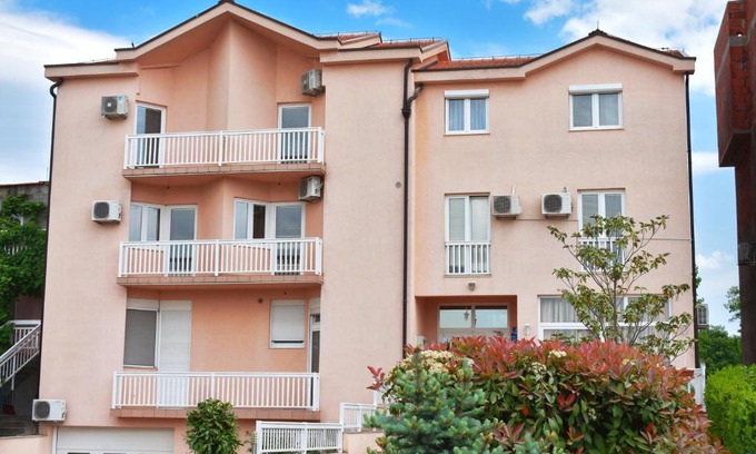Medjugorje House | Budget-Friendly Stay at Guest House Regina Mundi - 9/10 Rating