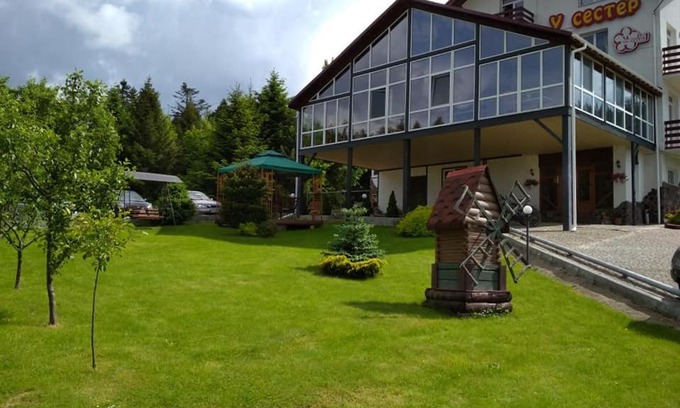 Skhidnytsya Hotel | Welcoming Guest House U Sester with Top-Rated Amenities