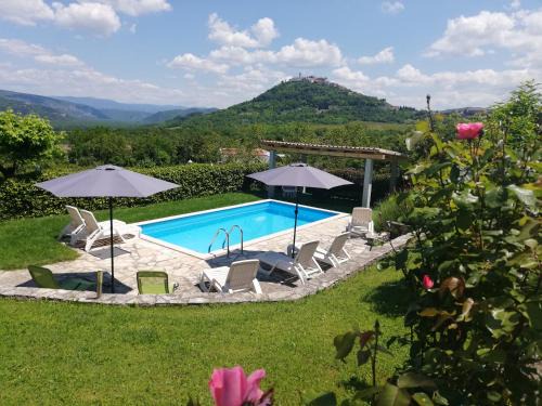 Brkac House | Cozy Guest House Valentino: Pet-Friendly & Poolside Escape