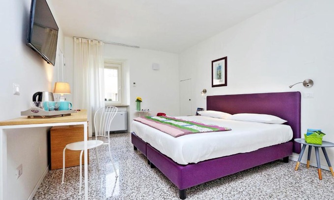 San Severino Marche House | Cozy Guest House Viaroma: Pet Friendly with Great Reviews
