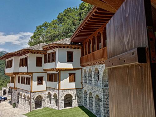 North Macedonia Apartment | Pet-Friendly Guest Mansion: Highly Rated Stay Awaits!