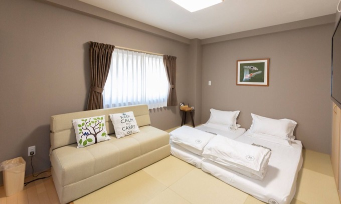 Katsushika Hotel | Comfortable Guest Room for 4 in Katsushika-ku, Tokyo