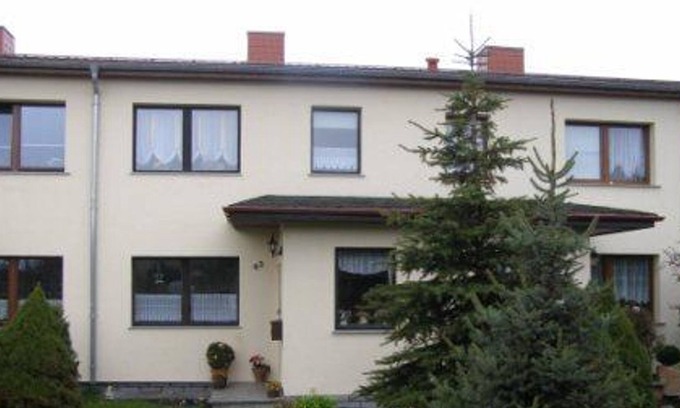 Schwerin Apartment | Guest room family Rieck - double room, shower, toilet