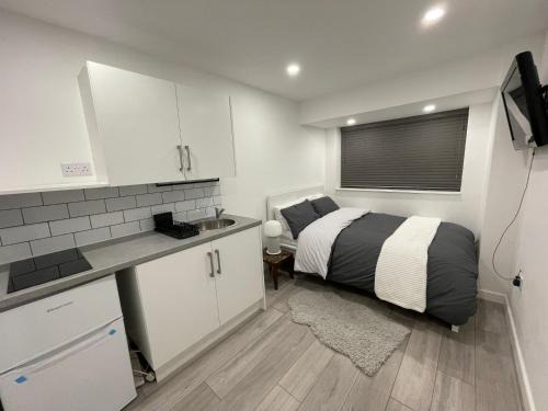 Woolwich Common House | Top-Rated Guest Room Studio in Woolwich - Family Friendly