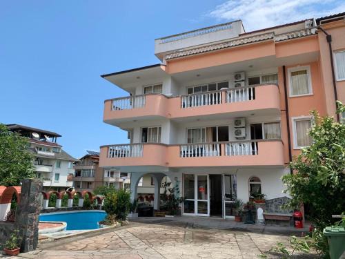 Kiten House | Child-Friendly Guest Rooms at Nia Elis Kiten - Rated 9.4