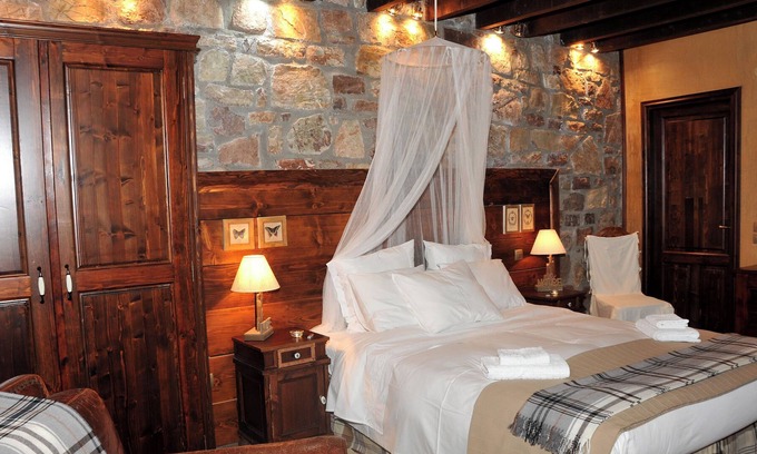 Kalambaka Apartment | Discover Guest Stone House in Aidona with Family-Friendly Perks