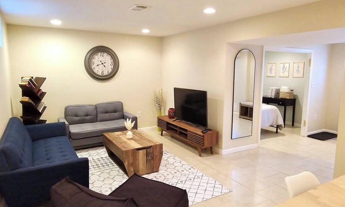 Nutley Apartment | Guest Suite in Nutley-near NYC